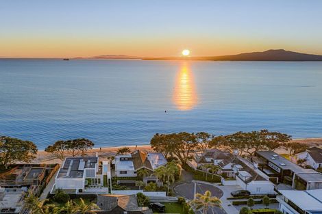 Photo of property in 28 Blomfield Spa, Takapuna, Auckland, 0622