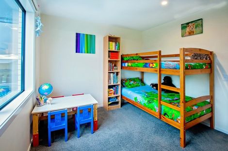 Photo of property in 8 Chatham Rise, Seaward Bush, Invercargill, 9812