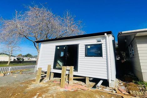 Photo of property in 5 Mcshane Street, Pukekohe, 2120
