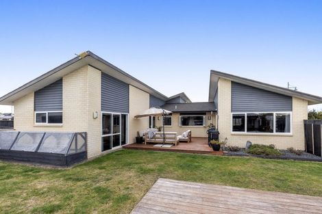 Photo of property in 16 Chimera Street, Pegasus, 7612