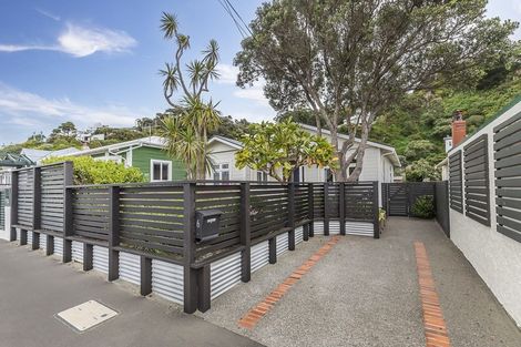 Photo of property in 6 Ferry Street, Seatoun, Wellington, 6022