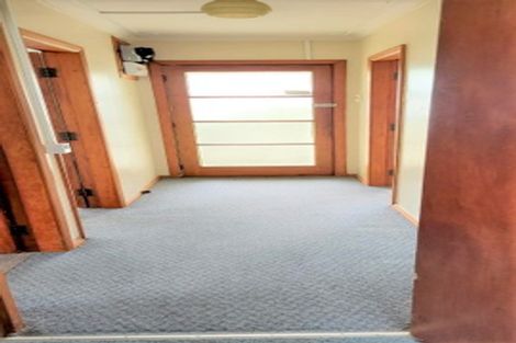 Photo of property in 44 Duncan Street, Tawa, Wellington, 5028