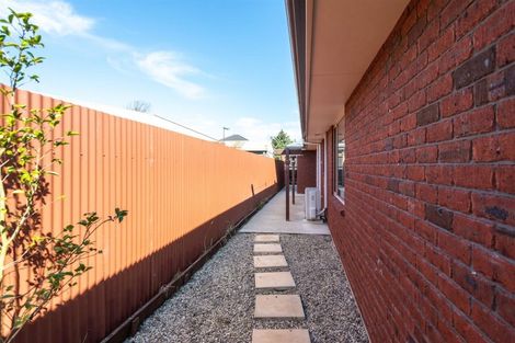 Photo of property in 6a Lake Terrace Road, Burwood, Christchurch, 8061