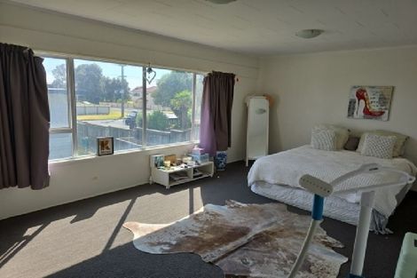 Photo of property in 1166 Papamoa Beach Road, Papamoa Beach, Papamoa, 3118