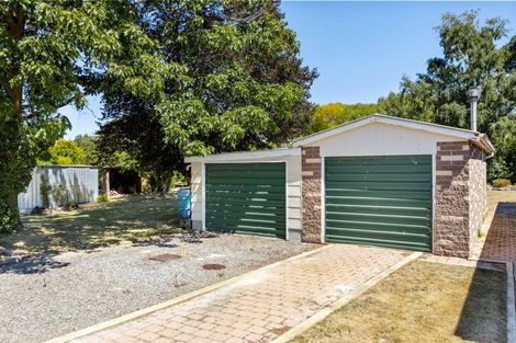 Photo of property in 6 Cambridge Road, Patearoa, 9398