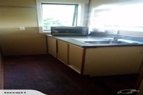 Photo of property in 37 Dakota Avenue, Beach Haven, Auckland, 0626