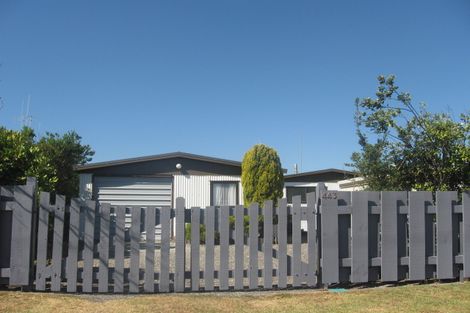 Photo of property in 443 Pukehina Parade, Pukehina, 3189