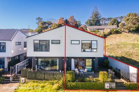 Photo of property in 13 Maureen Close, East Tamaki Heights, Auckland, 2016
