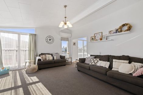 Photo of property in 50 Kea Street, Selwyn Heights, Rotorua, 3015