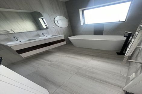 Photo of property in 14 Horsefields Drive, Flat Bush, Auckland, 2019