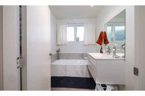 Photo of property in 18 Pateke Place, Bromley, Christchurch, 8062