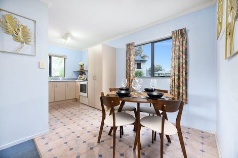 Photo of property in 18a Poto Street, Te Atatu South, Auckland, 0610