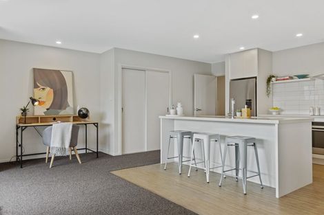 Photo of property in 58 Stratford Drive, Mount Pisa, Cromwell, 9383