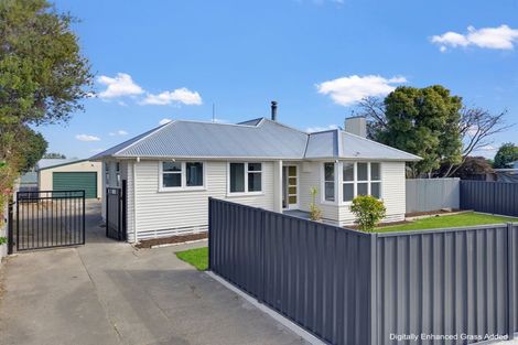 Photo of property in 18 Wyatt Avenue, Onekawa, Napier, 4110