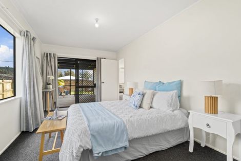 Photo of property in 17a Barnard Road, Fairy Springs, Rotorua, 3015