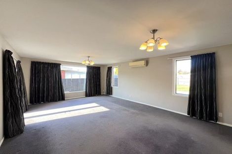 Photo of property in 74 Farrington Avenue, Bishopdale, Christchurch, 8053