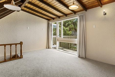 Photo of property in 10 Pamir Place, Welcome Bay, Tauranga, 3112