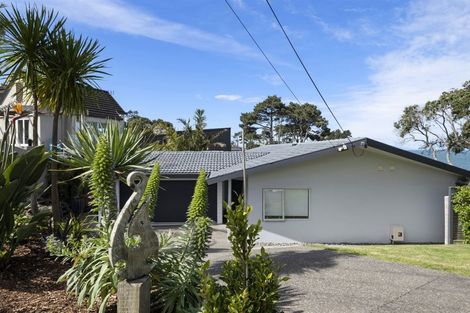Photo of property in 24 Tui Street, Torbay, Auckland, 0630
