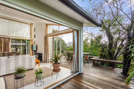 Photo of property in 28a Long Bay Drive, Torbay, Auckland, 0630