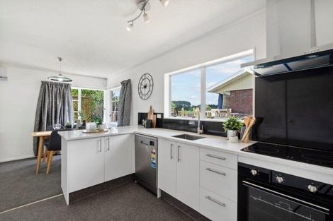 Photo of property in 1a Waterford Road, Fitzroy, Hamilton, 3206