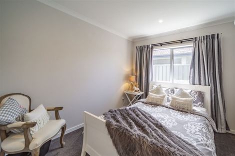 Photo of property in 43 Waimakariri Drive, Te Awa, Napier, 4110