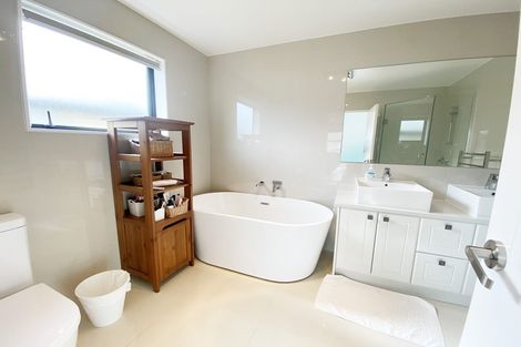 Photo of property in 17 Peihinga Road, Flat Bush, Auckland, 2019