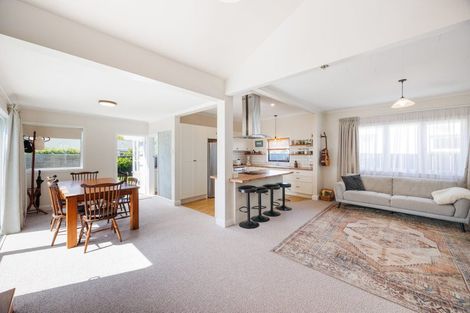 Photo of property in 8 Karaka Street, Hokowhitu, Palmerston North, 4410