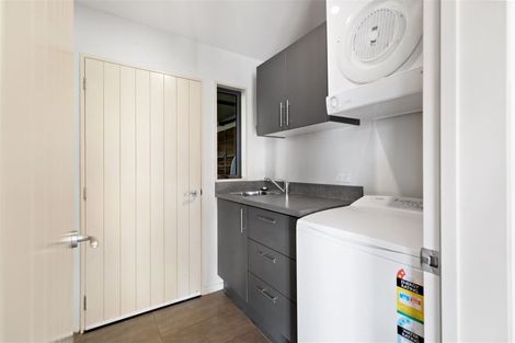 Photo of property in 30 Rockhaven, Albert Town, Wanaka, 9305