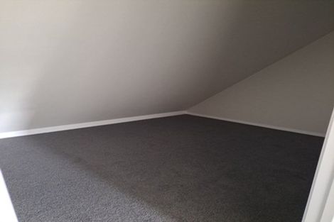 Photo of property in 2/125b Metcalfe Road, Ranui, Auckland, 0612