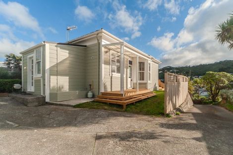 Photo of property in 195 Clyde Street, Island Bay, Wellington, 6023