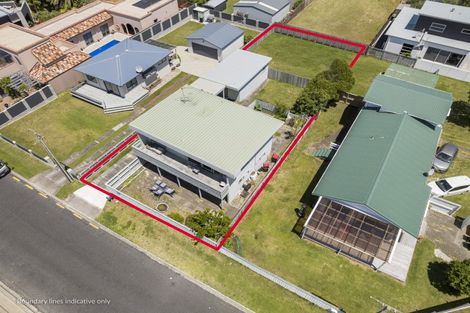 Photo of property in 76 Karewa Parade, Papamoa Beach, Papamoa, 3118