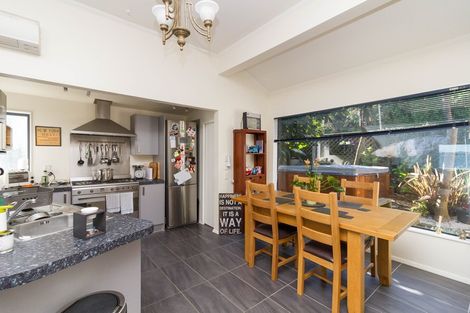 Photo of property in 604 Marine Drive, Days Bay, Lower Hutt, 5013