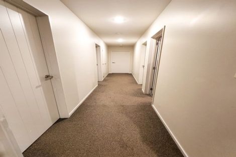 Photo of property in 42 Borneo Drive, Fairview Heights, Auckland, 0632