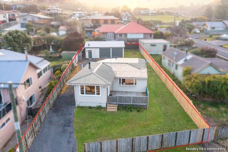 Photo of property in 34 Edna Street, Ocean View, Dunedin, 9035