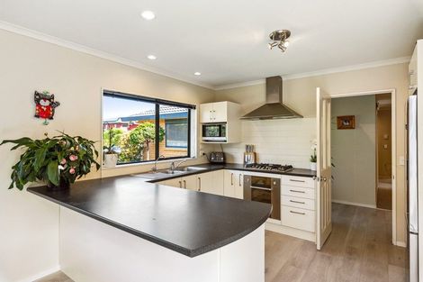Photo of property in 125 Weggery Drive, Waikanae Beach, Waikanae, 5036