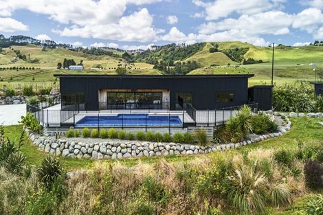 Photo of property in 574 Mokau Road, Mimi, Urenui, 4377