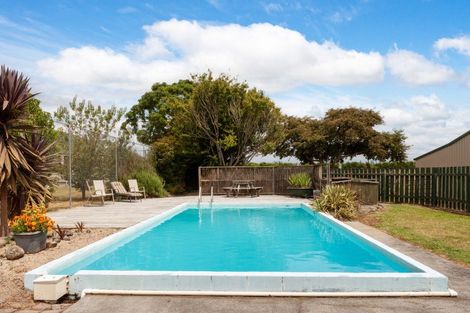 Photo of property in 8 Campbell Road, Richmond Downs, Walton, 3475