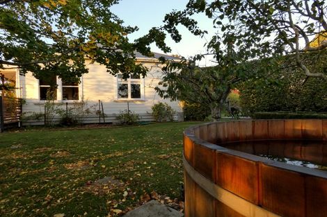 Photo of property in 25 Muhunoa West Road, Ohau, Levin, 5570