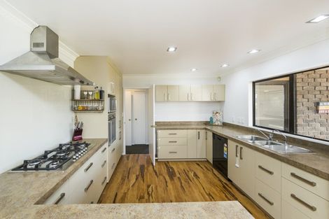 Photo of property in 98 Gillespies Line, Cloverlea, Palmerston North, 4412