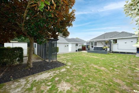 Photo of property in 18 Mooray Avenue, Bishopdale, Christchurch, 8053