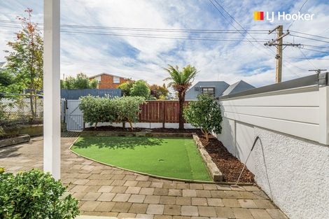 Photo of property in 10 Argyle Street, Mornington, Dunedin, 9011