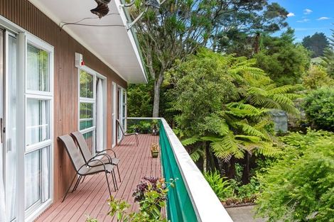 Photo of property in 48 Grassmere Road, Henderson Valley, Auckland, 0612