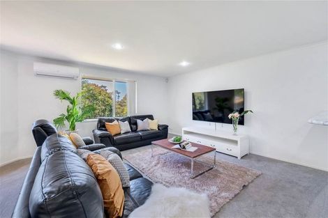 Photo of property in 13 San Pedro Place, Henderson, Auckland, 0612