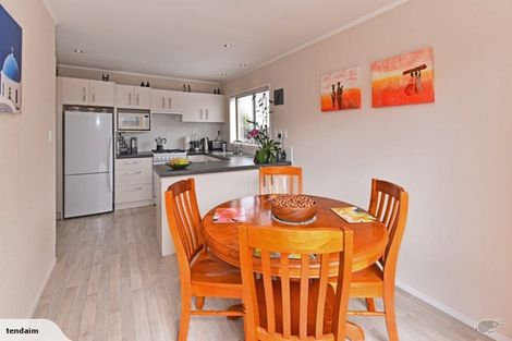 Photo of property in 1b Lorelei Place, Opaheke, Papakura, 2113