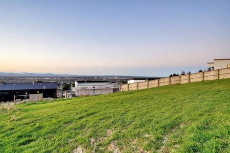 Photo of property in 5 Millbeck Place, Westmorland, Christchurch, 8025