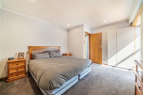 Photo of property in 40 Moeraki Road, Maoribank, Upper Hutt, 5018