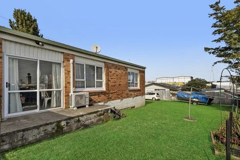Photo of property in 3/37 Takanini Road, Takanini, 2112