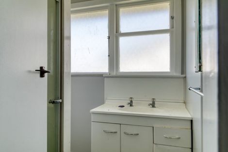 Photo of property in 46 Hislop Avenue, Onekawa, Napier, 4110