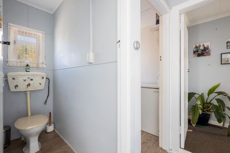 Photo of property in 52 Richmond Street, Waitara, 4320