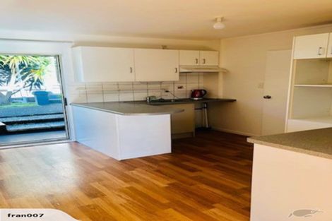 Photo of property in 4 Victor Street, Avondale, Auckland, 1026